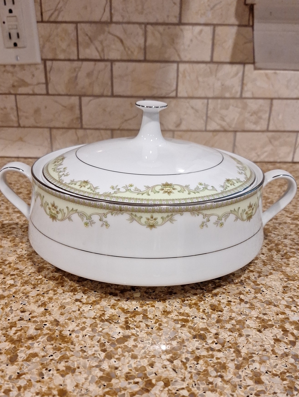 Noritake Raleigh Covered Tureen